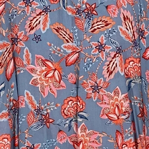 Democracy Blue Floral Hi Low Blouse Top Bell 3/4 Sleeves Small - Picture 2 of 9
